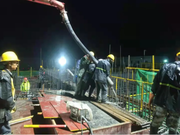 脚踏实地抓项目 担当奉献保民生 ——市产投集团“学党史、办实事、保民生” 稳步推进重大项目建设(图2) 脚踏实地抓项目 担当奉献保民生 ——市产投集团“学党史、办实事、保民生” 稳步推进重大项目建设(图2)