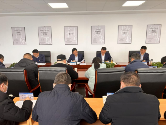 市产投集团召开项目建设复工动员会议(图2) 市产投集团召开项目建设复工动员会议(图2)