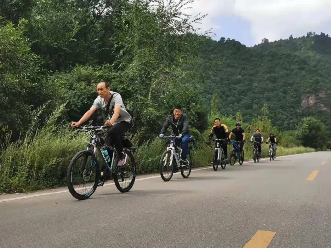 市产投集团打造“泓源红”党建品牌助推高质量发展(图15) 市产投集团打造“泓源红”党建品牌助推高质量发展(图15)